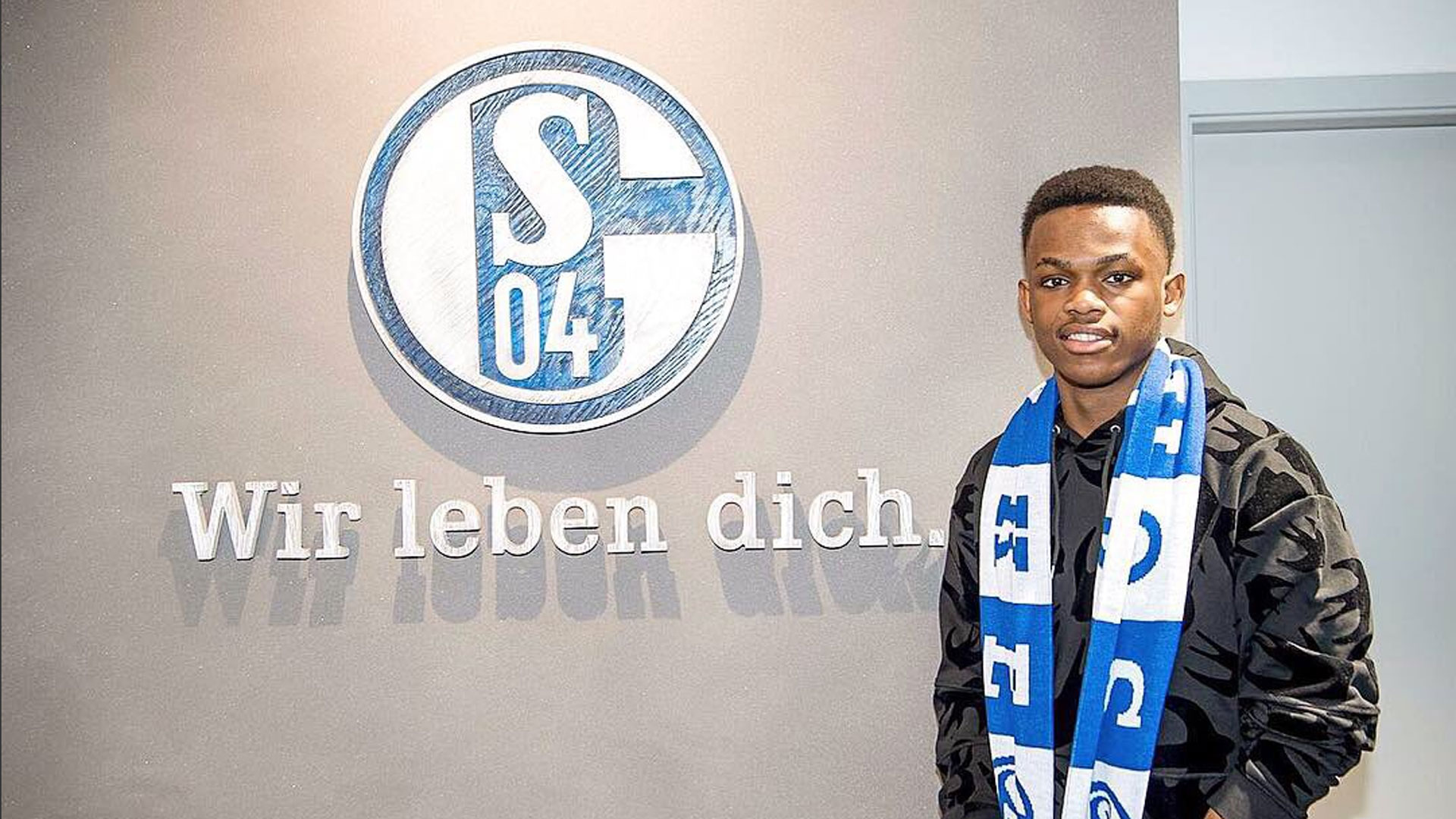 一个标志性 一个标志性