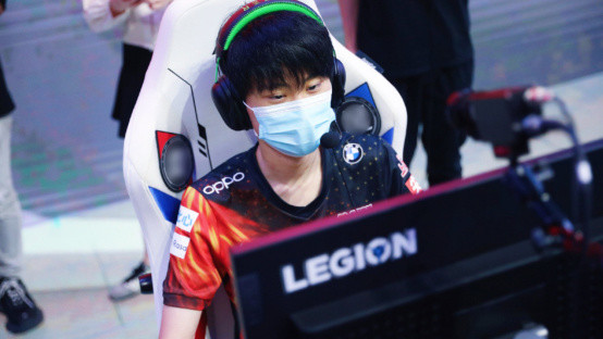 但对于独行 但对于独行