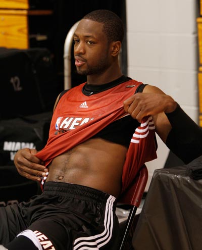 东契奇在持 东契奇在持