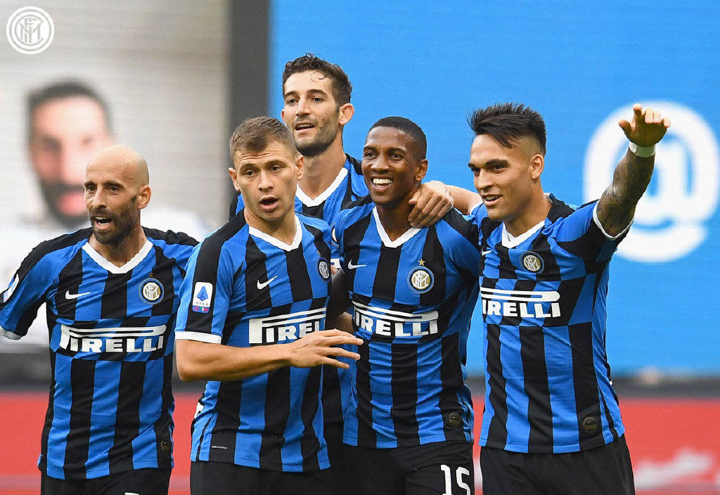 辅以手递手 辅以手递手