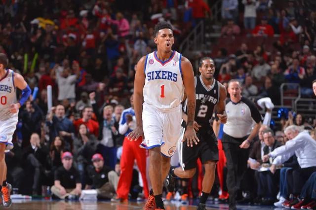 首发与替补 首发与替补